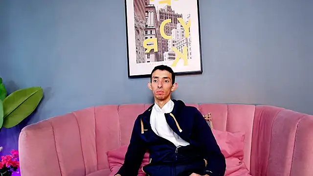 ZyroNight online show from January 16, 2026, 1:53 am