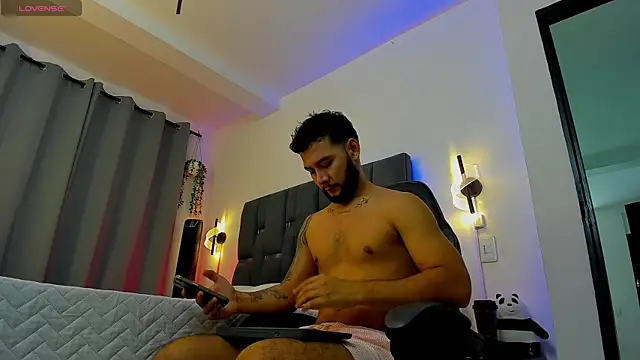 noah corvelle online show from January 7, 2026, 2:55 pm