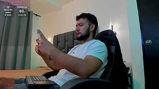 noah corvelle online show from November 20, 2025, 6:25 am