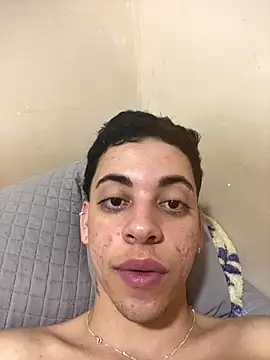 Snapshot of garoto19sex chatting on November 6, 2025, 6:23 pm garoto19sex online show from November 6, 2025, 6:23 pm