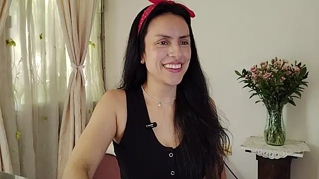 Bella Exhibition online show from February 7, 2026, 9:01 pm