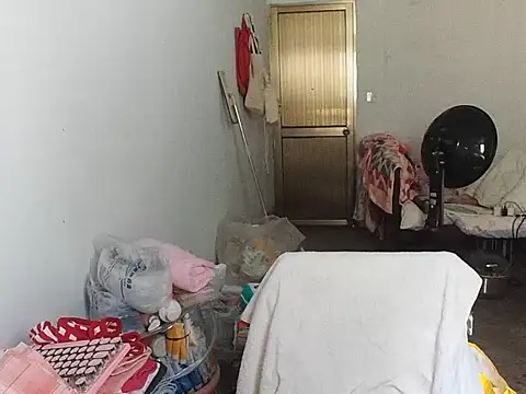 RebelAura online show from June 15, 2026, 4:34 am