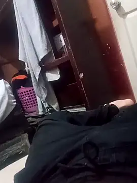 jackson24394 online show from April 16, 2026, 2:45 am