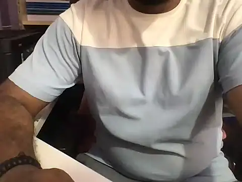 KingCobra 07 online show from March 19, 2026, 5:29 am