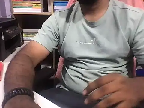 Snapshot of KingCobra_07 chatting on May 5, 2026, 11:13 am KingCobra 07 online show from May 5, 2026, 11:13 am