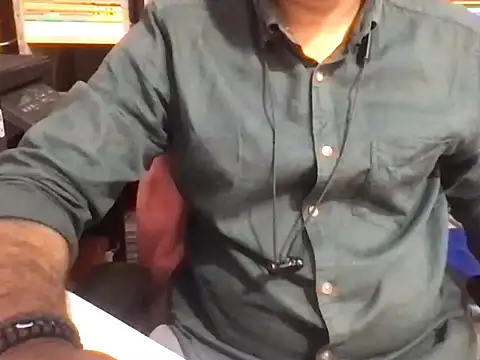 Snapshot of KingCobra_07 chatting on May 26, 2026, 2:31 am KingCobra 07 online show from May 26, 2026, 2:31 am
