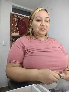 sharon-D online show from November 19, 2025, 2:55 am