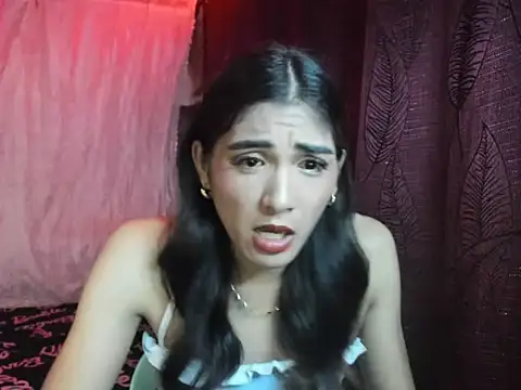 ursexykittykat xx online show from November 17, 2025, 5:28 pm