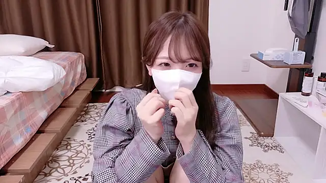 -aotan- online show from November 13, 2025, 9:57 am