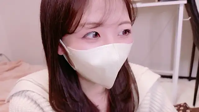 -aotan- online show from March 30, 2026, 12:06 pm