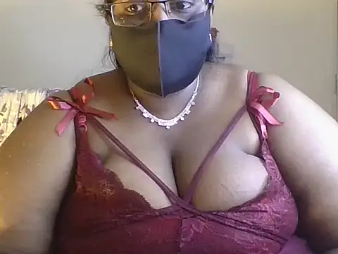 hootypriya online show from July 15, 2026, 12:34 pm