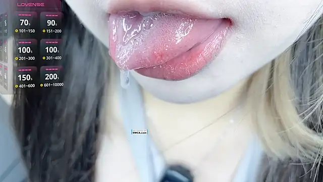 Snapshot of Chayka_21 chatting on February 1, 2026, 1:31 pm Chayka 21 online show from February 1, 2026, 1:31 pm