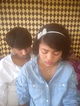 Freakingromance online show from March 14, 2026, 6:19 am