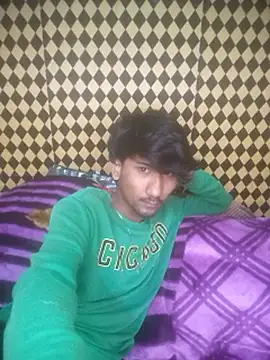 Freakingromance online show from March 17, 2026, 8:34 pm