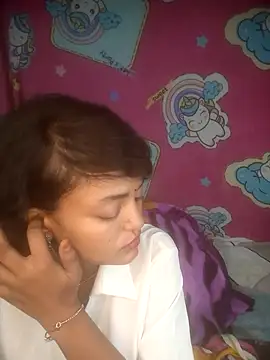 Snapshot of Freakingromance chatting on February 27, 2026, 9:14 pm Freakingromance online show from February 27, 2026, 9:14 pm