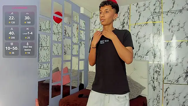 Snapshot of Elian_Julian chatting on November 7, 2025, 7:29 pm Elian Julian online show from November 7, 2025, 7:29 pm