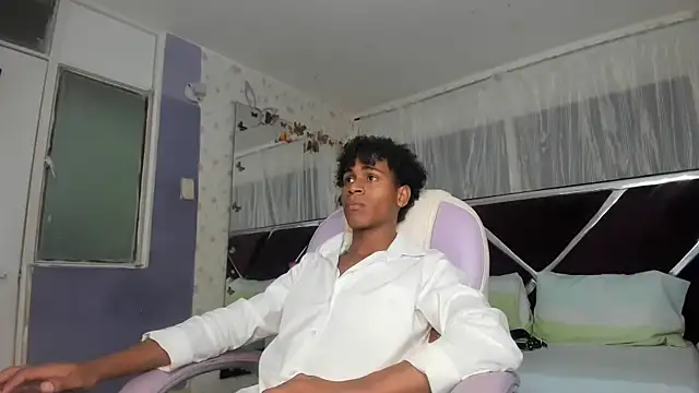 Santy bigcock 01 online show from March 22, 2026, 2:48 am