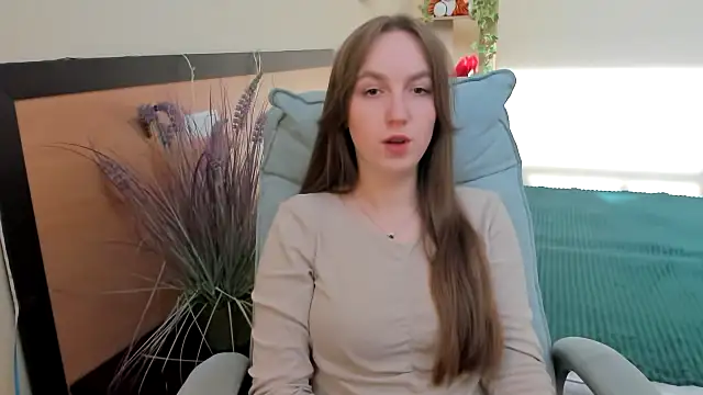 Snapshot of Nesie-Stoun chatting on November 17, 2025, 9:46 am Nesie-Stoun online show from November 17, 2025, 9:46 am