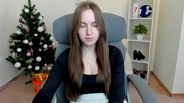 Snapshot of Nesie-Stoun chatting on November 28, 2025, 9:53 am Nesie-Stoun online show from November 28, 2025, 9:53 am