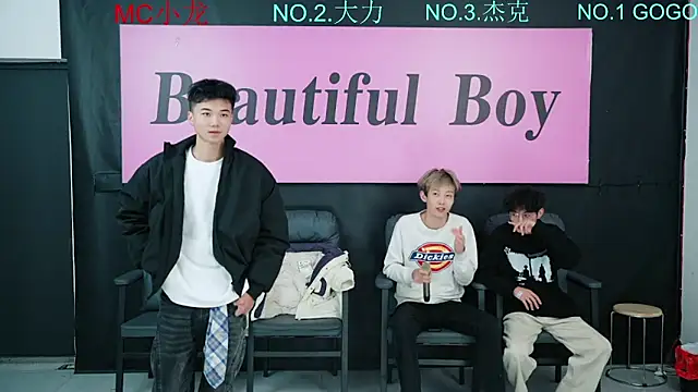 Beautifulboys-999 online show from November 27, 2025, 1:22 pm