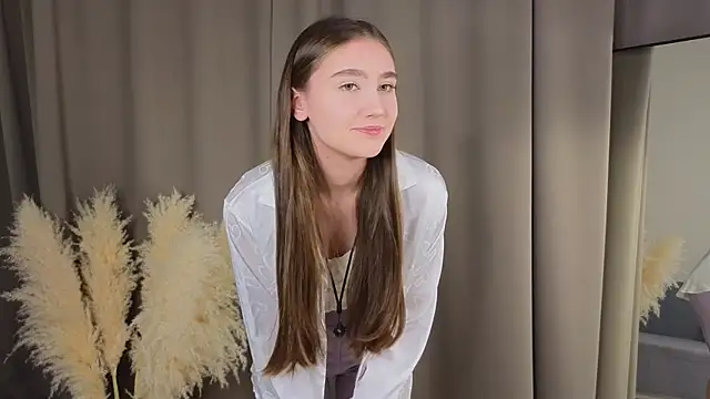 Snapshot of AriannaSemke chatting on November 13, 2025, 1:31 am AriannaSemke online show from November 13, 2025, 1:31 am