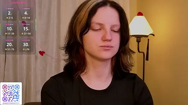 LatinaHuguenin online show from February 15, 2026, 7:57 pm