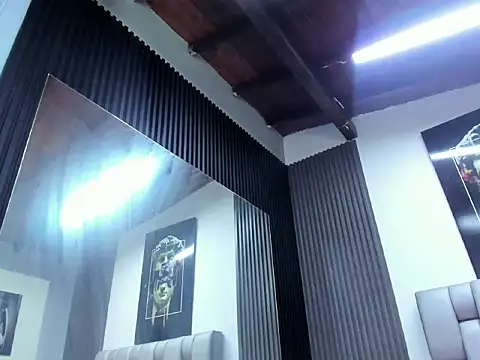 Caitlyn-Joness  online show from March 13, 2026, 8:25 pm