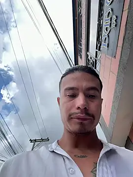 Snapshot of RaySullivan chatting on January 11, 2026, 4:25 pm RaySullivan online show from January 11, 2026, 4:25 pm