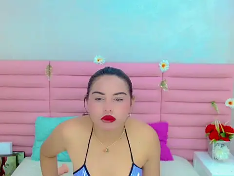 miss charlotte78 online show from November 28, 2025, 7:47 pm