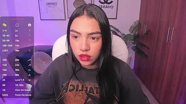 Snapshot of emma_connor1 chatting on November 29, 2025, 11:32 am emma connor1 online show from November 29, 2025, 11:32 am