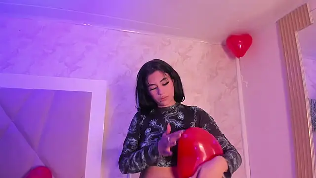 Madhison 5 online show from February 11, 2026, 12:38 pm