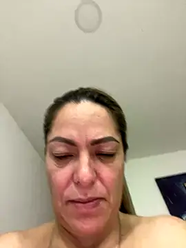 kamila Vixen online show from November 8, 2025, 3:04 pm