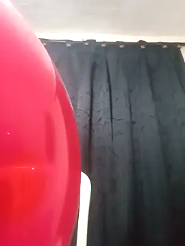 Snapshot of Stephanie1319 chatting on November 15, 2025, 6:56 pm Stephanie1319 online show from November 15, 2025, 6:56 pm