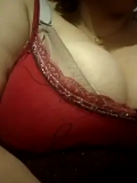 Snapshot of Viiictoriaa chatting on November 20, 2025, 12:11 am Viiictoriaa online show from November 20, 2025, 12:11 am