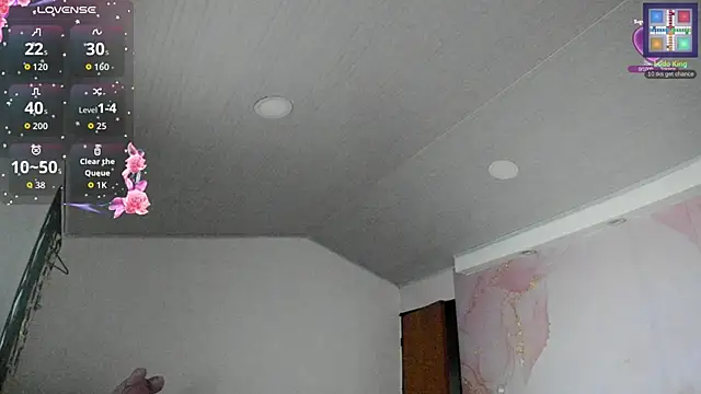 Snapshot of _sophia_sweet20 chatting on November 9, 2025, 10:36 pm sophia sweet20 online show from November 9, 2025, 10:36 pm