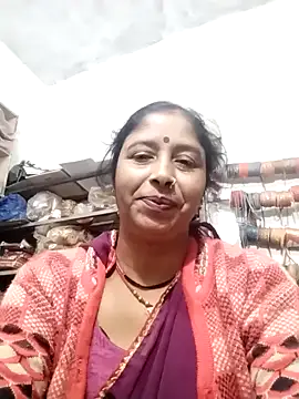 Snapshot of Hami705 chatting on November 7, 2025, 1:37 pm Hami705 online show from November 7, 2025, 1:37 pm