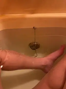 Snapshot of houkeiboy78 chatting on December 16, 2025, 10:08 am houkeiboy78 online show from December 16, 2025, 10:08 am