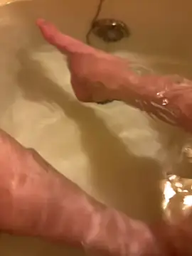 Snapshot of houkeiboy78 chatting on December 4, 2025, 9:52 am houkeiboy78 online show from December 4, 2025, 9:52 am