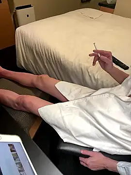 houkeiboy78 online show from December 17, 2025, 9:58 am