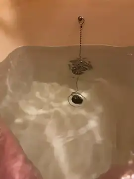 Snapshot of houkeiboy78 chatting on November 28, 2025, 10:15 am houkeiboy78 online show from November 28, 2025, 10:15 am