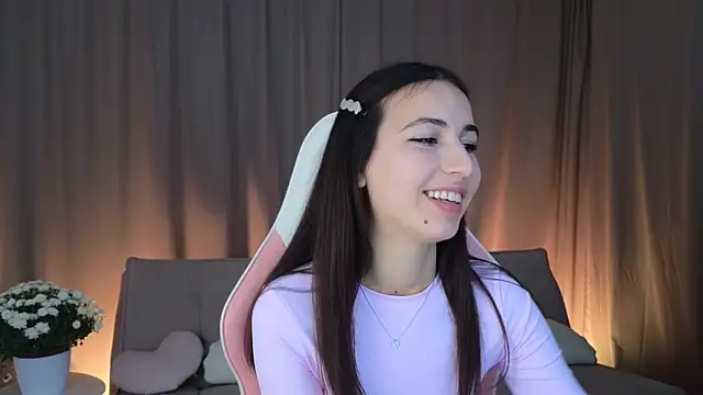 LeslieStein online show from November 6, 2025, 1:15 pm