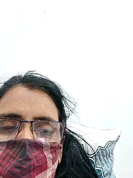 sanjana077 online show from March 22, 2026, 11:34 am