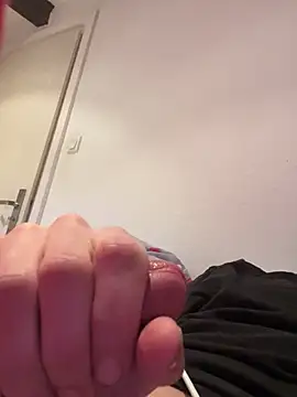 Snapshot of TeenNPlay chatting on February 8, 2026, 11:52 am TeenNPlay online show from February 8, 2026, 11:52 am