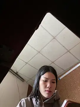 Snapshot of Beolulu chatting on February 8, 2026, 2:42 am Beolulu online show from February 8, 2026, 2:42 am