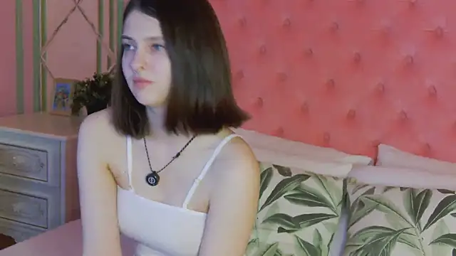Snapshot of Ruby_de_Cherry chatting on April 21, 2026, 12:23 pm Ruby de Cherry online show from April 21, 2026, 12:23 pm