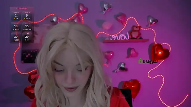 Snapshot of mia_starrr_ chatting on February 14, 2026, 8:42 pm mia starrr online show from February 14, 2026, 8:42 pm