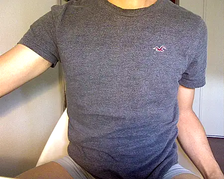 Snapshot of Taro070 chatting on November 7, 2025, 4:17 am Taro070 online show from November 7, 2025, 4:17 am