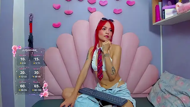 Snapshot of luci_miller chatting on November 9, 2025, 2:37 am luci miller online show from November 9, 2025, 2:37 am