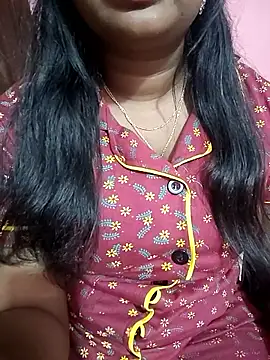 Keerthee  online show from November 30, 2025, 10:21 pm