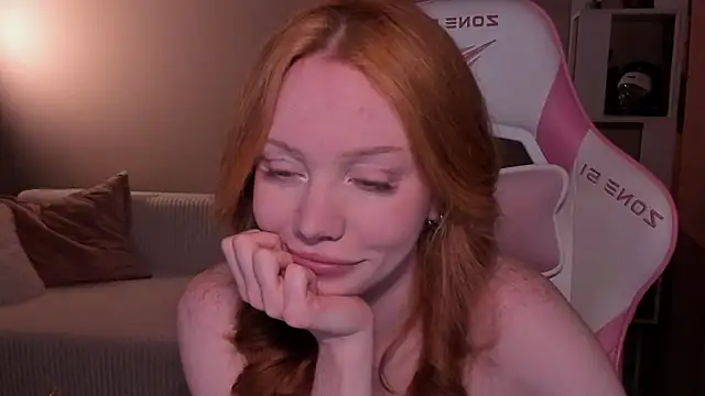 Elisahsthetics online show from July 8, 2026, 9:26 pm
